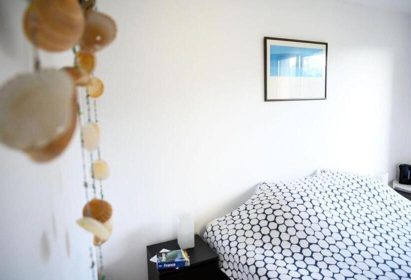 غرفة قياسية رباعية, The Secret Spot Lodge