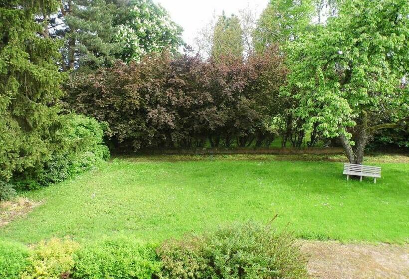 스탠다드 룸, A L Orée Du Bois