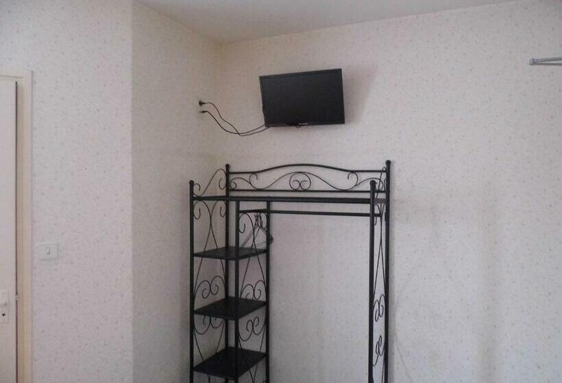 스탠다드 룸, A L Orée Du Bois