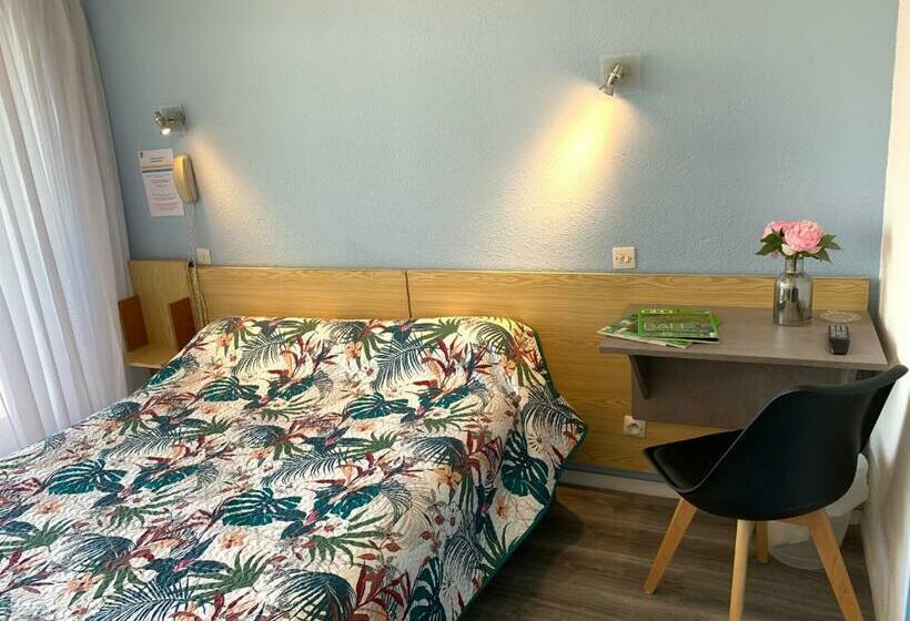 Standard Room, Bains Sarrailh