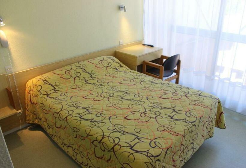 Standard Room, Bains Sarrailh