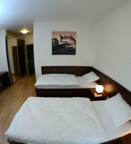 スタンダードルーム, Bélier