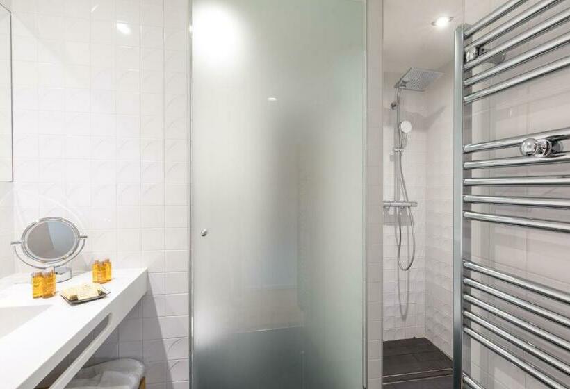 舒适型房间, Briketenia