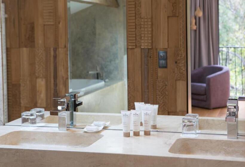 Люкс 2 Спальни, Dominique Colonna