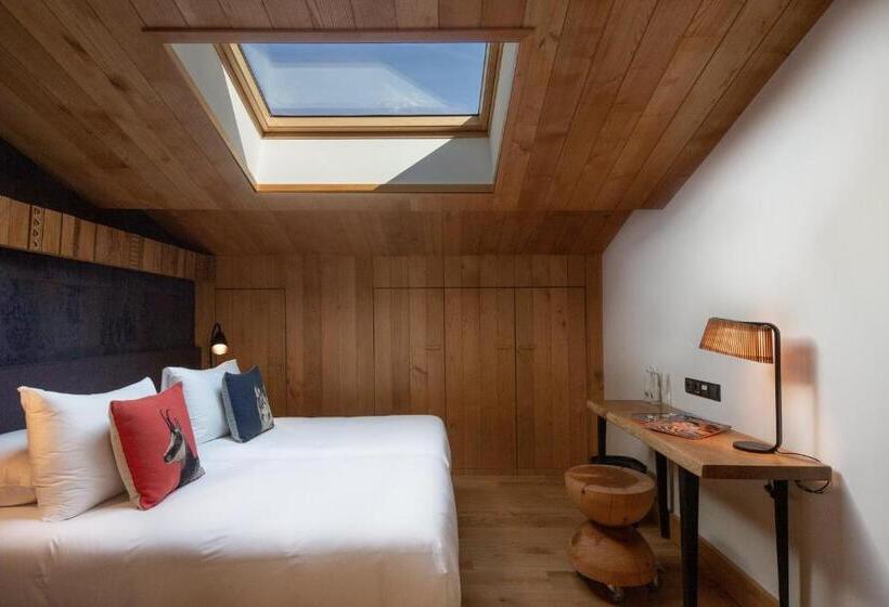 Люкс 2 Спальни, Dominique Colonna