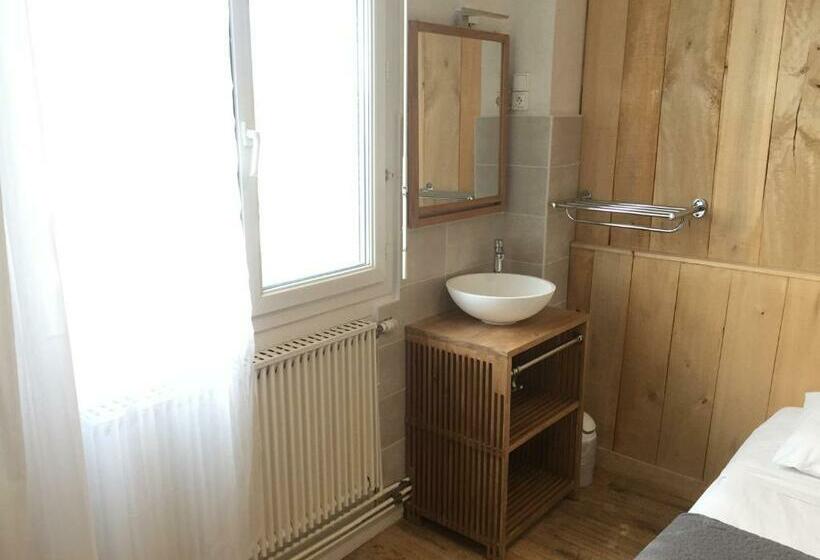 Quarto Estandar Banheiro Compartilhado, Hôtel Alizéa
