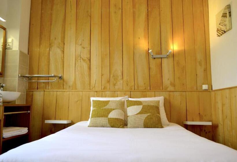 带共用浴室的标准房间, Hôtel Alizéa