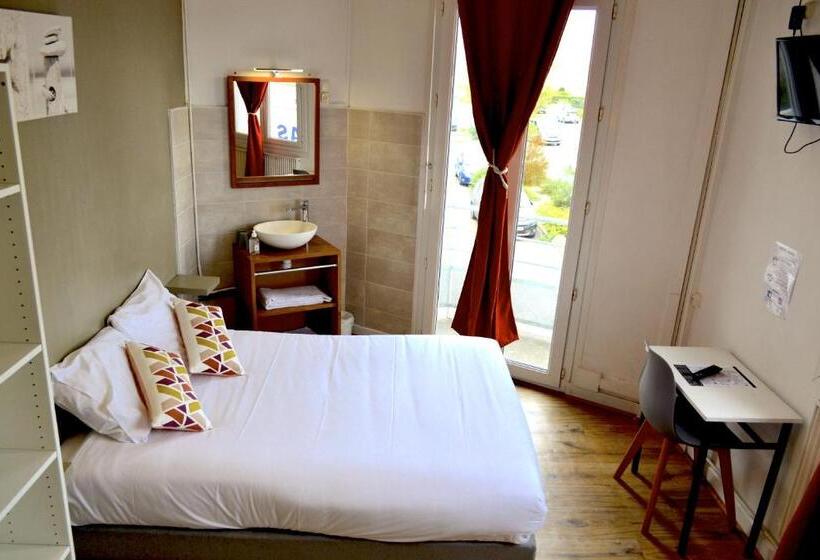 Семейный Номер Совместный Санузел, Hôtel Alizéa