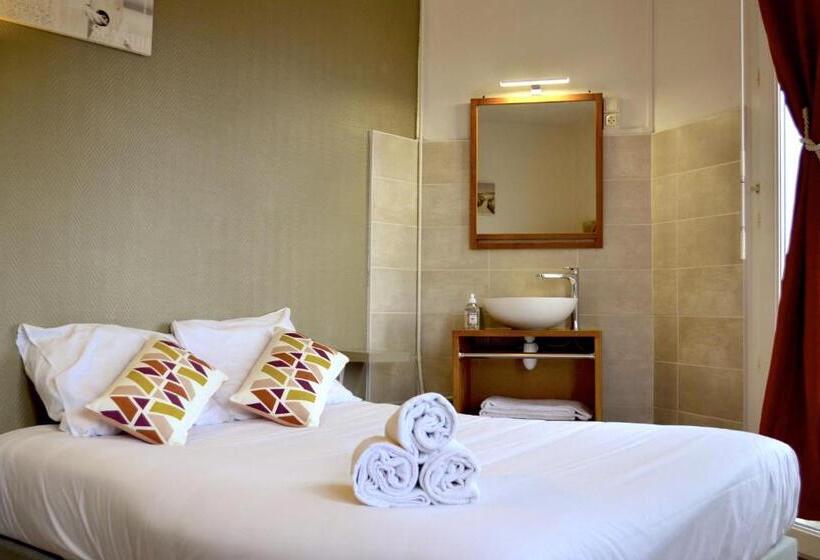 家庭房间共用浴室, Hôtel Alizéa