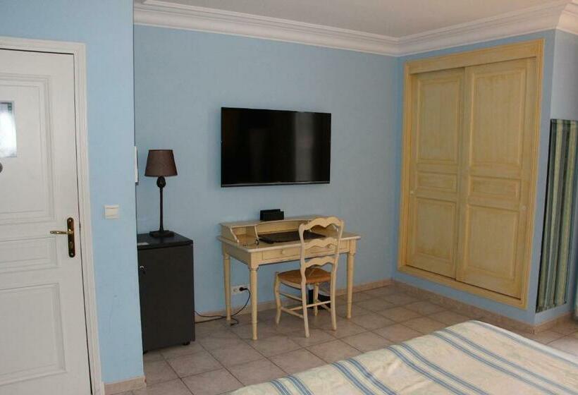 Номер Deluxe, Hôtel Les Palmiers