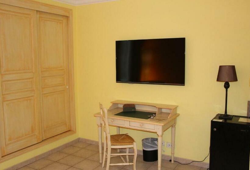 Номер Deluxe, Hôtel Les Palmiers