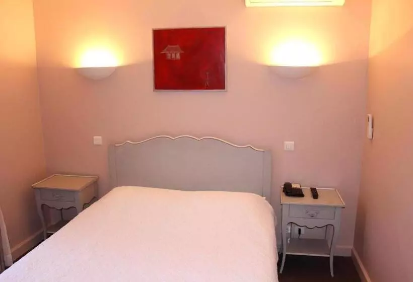 اتاق کلاسیک, Hôtel Les Palmiers