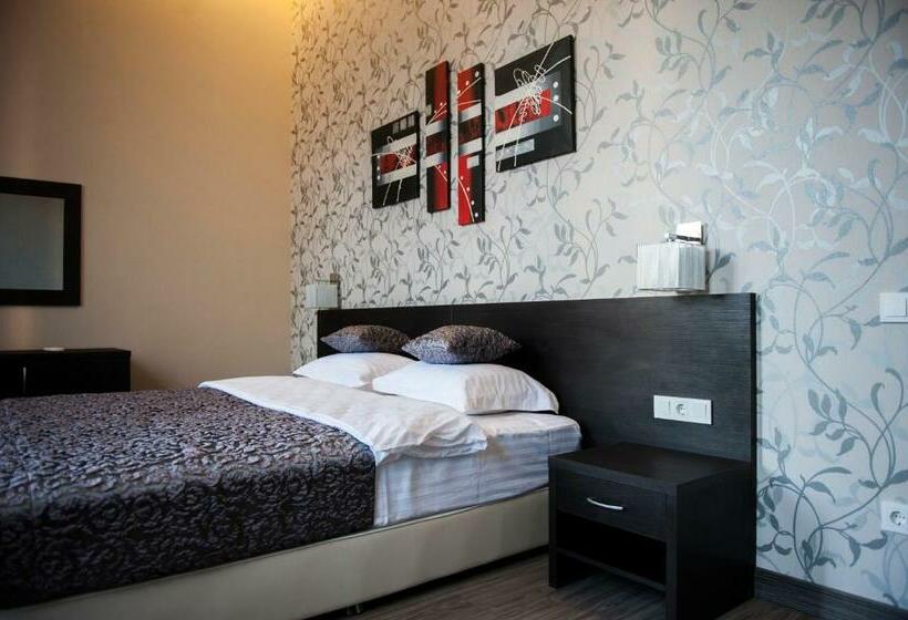 Deluxe Szoba Kind Size Bed, Boutique Apart Hotel Iarcadia