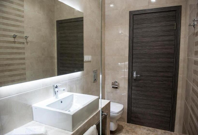 Deluxe Szoba Kind Size Bed, Boutique Apart Hotel Iarcadia