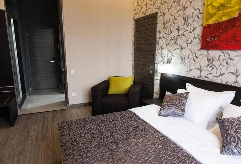 Deluxe Szoba Kind Size Bed, Boutique Apart Hotel Iarcadia