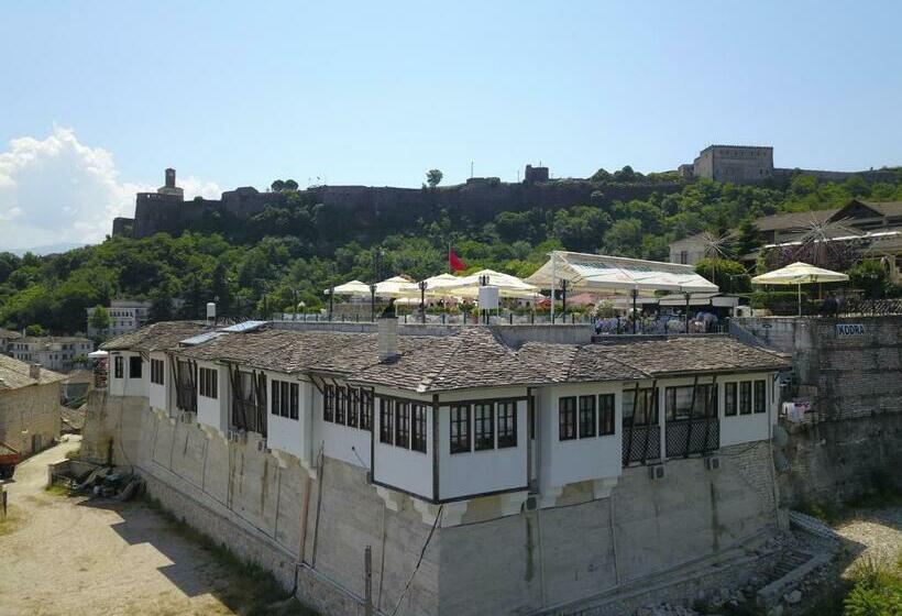 スタンダードシティビュールーム, Kodra