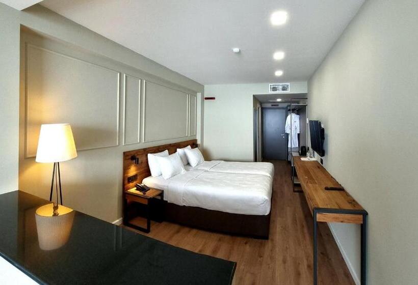 Deluxe Room Mountain View, Monte