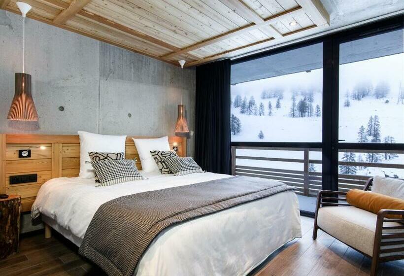 اتاق سوپریور, Névalhaia Le Chalet