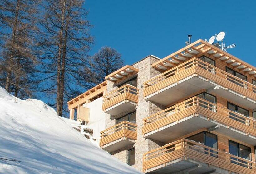 اتاق استاندارد, Névalhaia Le Chalet