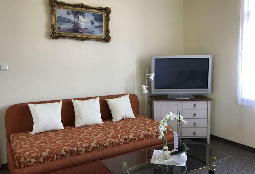 스탠다드 트리플 룸, Pension Villa Else