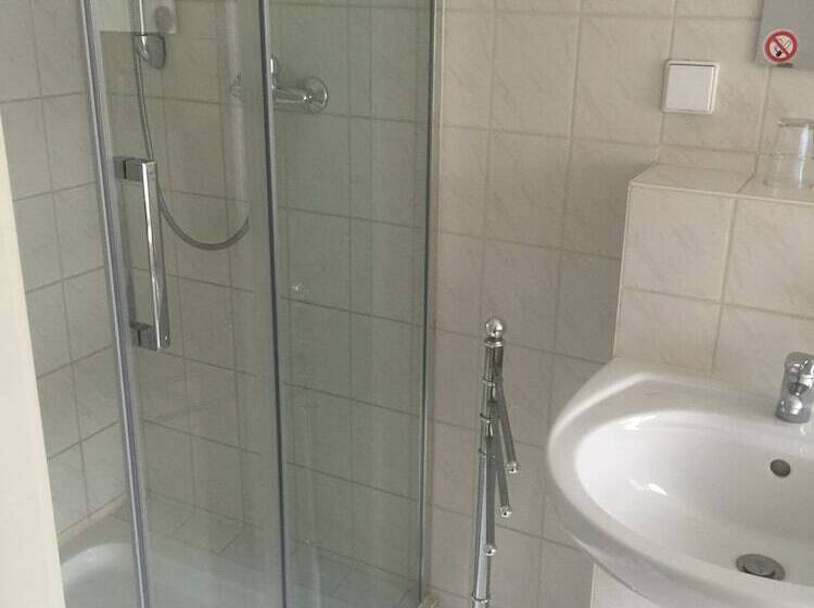 スタンダードシングルルーム, Pension Villa Else