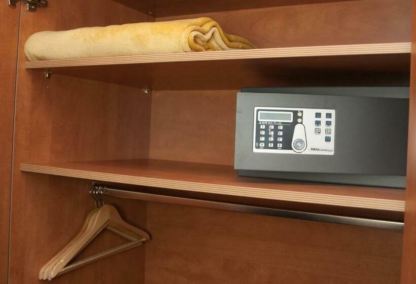 غرفة سوبيريور, Restaurant Lutkebohmert