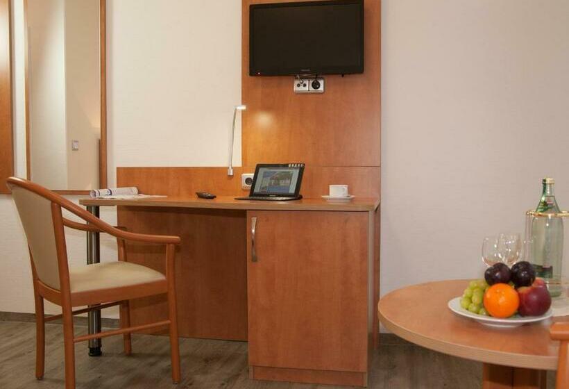 غرفة سوبيريور, Restaurant Lutkebohmert