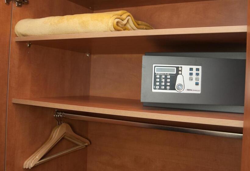 غرفة قياسية, Restaurant Lutkebohmert