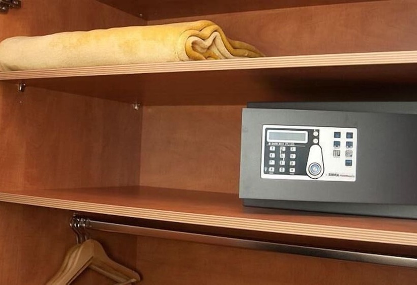 غرفة سوبيريور فردية, Restaurant Lutkebohmert