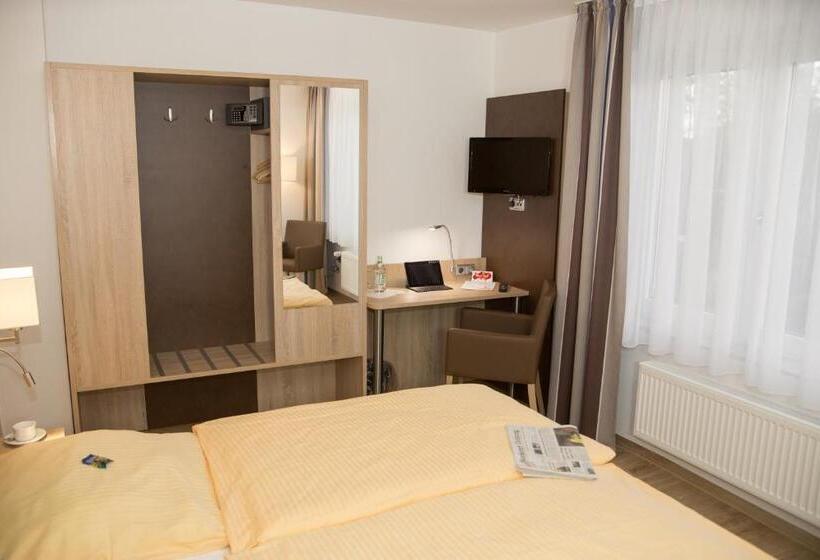 غرفة قياسية, Restaurant Lutkebohmert