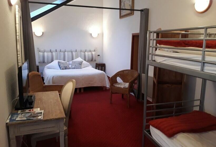 家庭间, Saint Amant