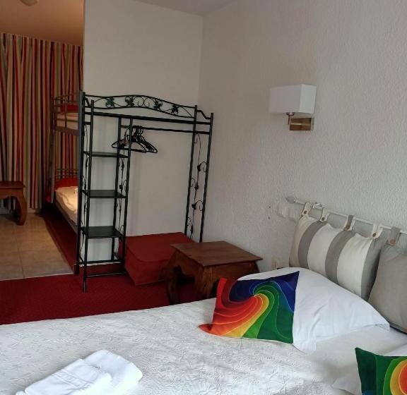 家庭间, Saint Amant