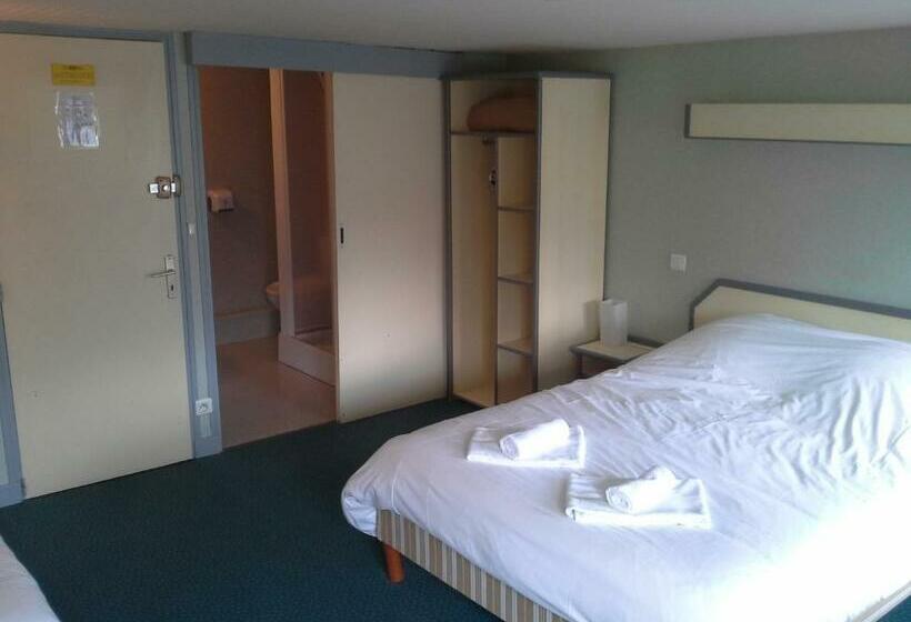 חדר סטנדרט לשלושה, Set A Table