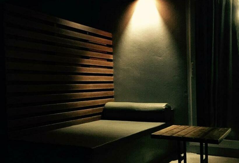 Номер Deluxe Вид на Сад, The Hip Resort @ Phi Phi