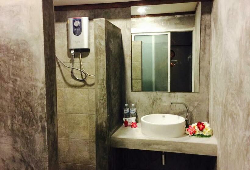 ガーデンビューデラックスルーム, The Hip Resort @ Phi Phi