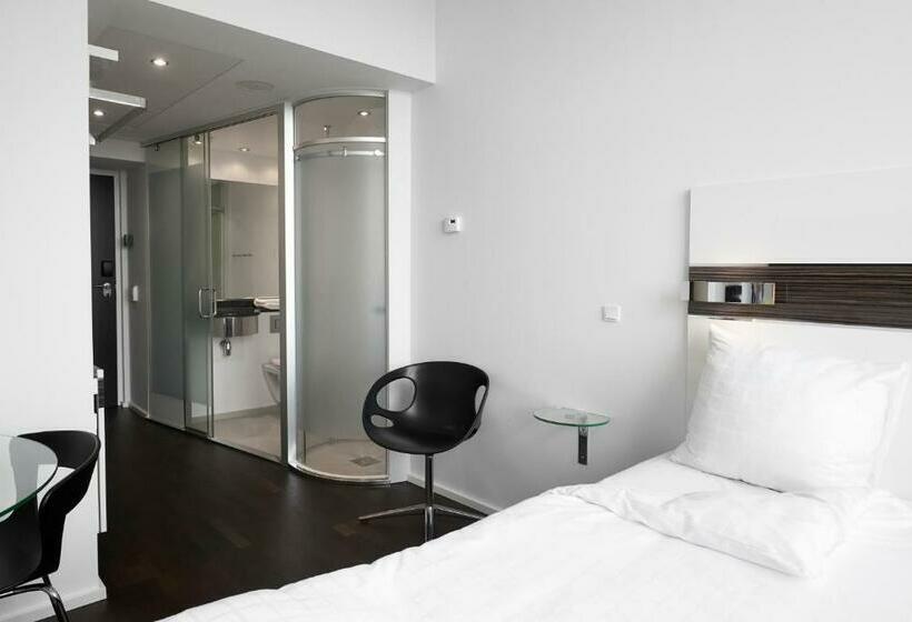 Quarto standard, Wakeup  Aarhus