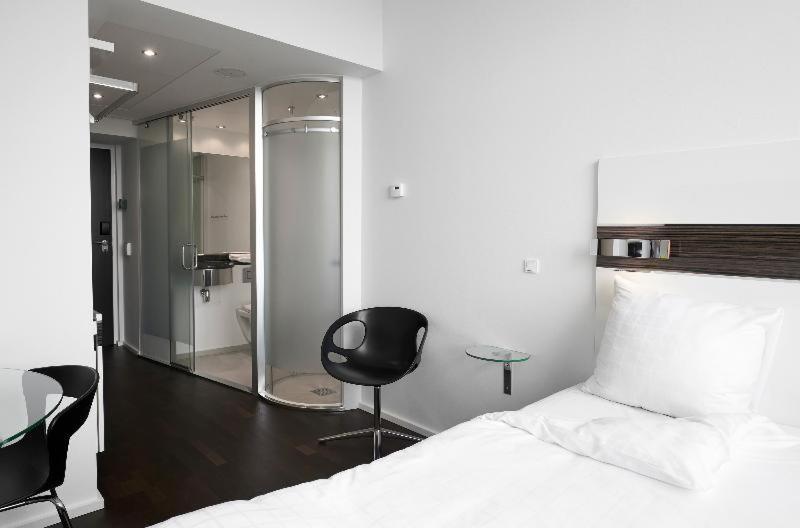 标准间, Wakeup  Aarhus