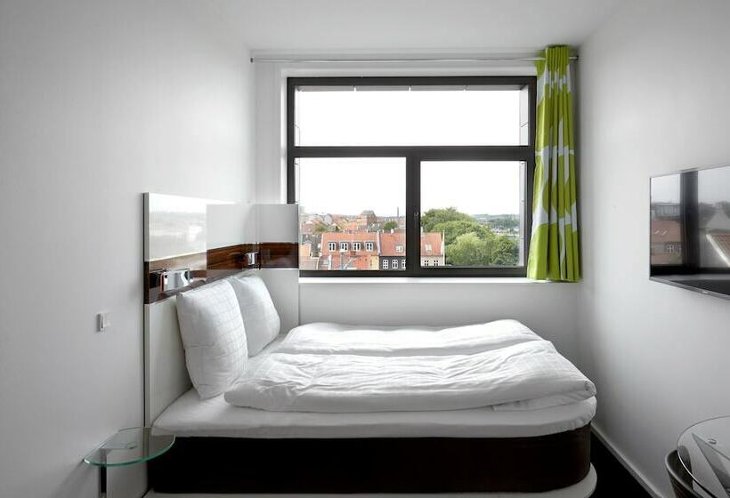 Quarto standard, Wakeup  Aarhus