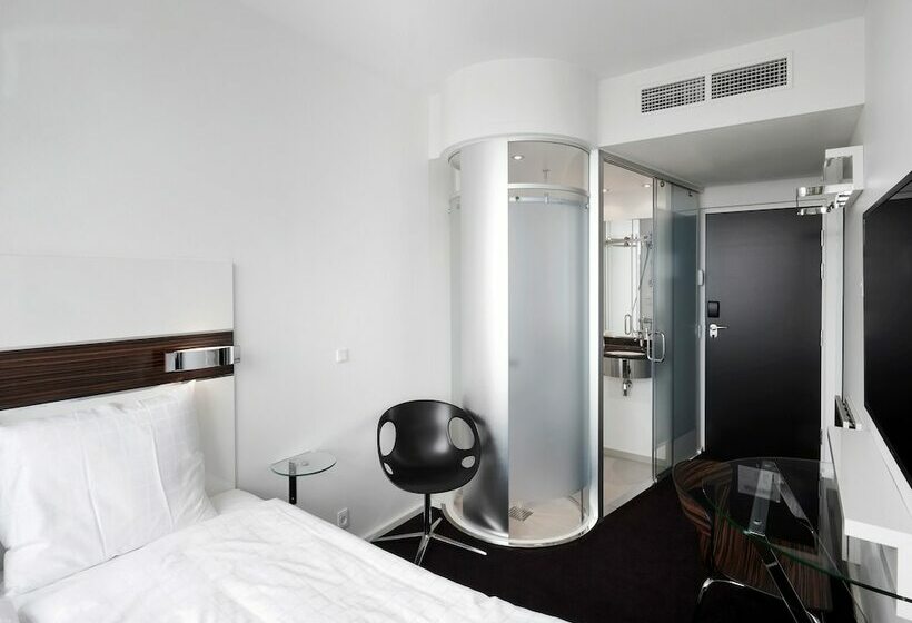 Quarto standard, Wakeup  Aarhus