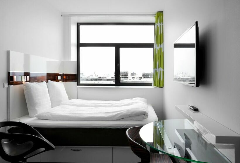 Quarto Familiar, Wakeup  Aarhus