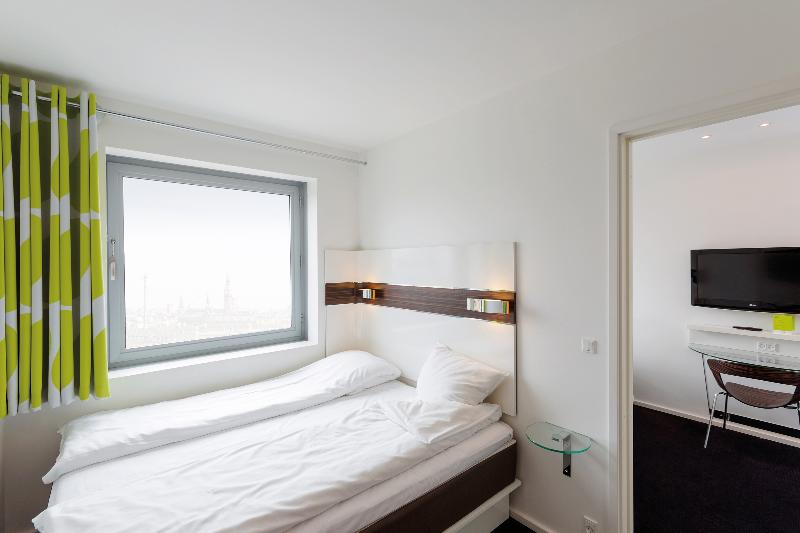 Quarto Familiar, Wakeup  Aarhus