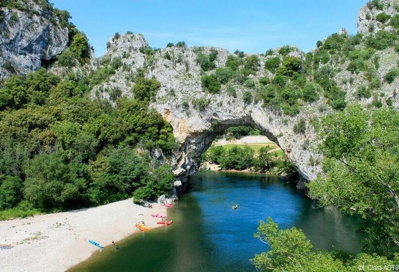 标准房带园景, Moulin De Cornevis Bed And Breakfast