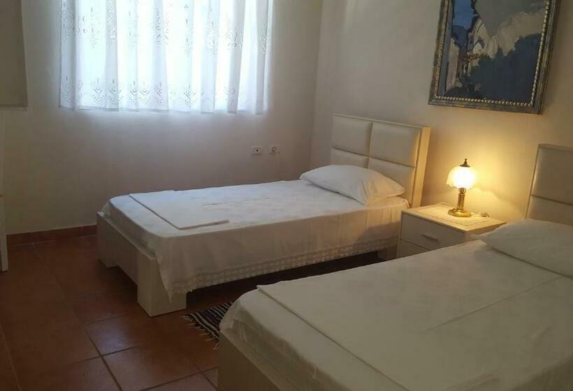 اتاق عادی, Veranda B&b