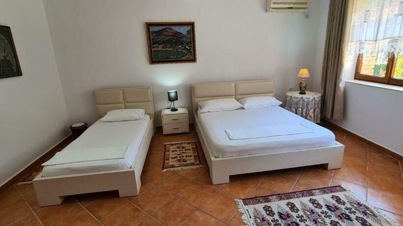 家庭间, Veranda B&b