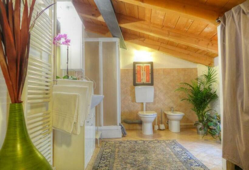 اتاق استاندارد با سرویس بهداشتی مشترک, Bb Vicolo 22