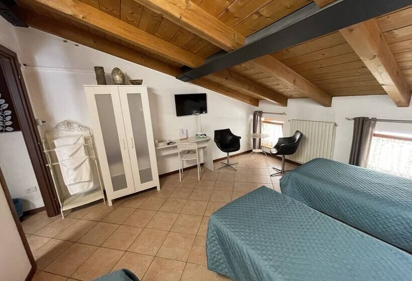 اتاق استاندارد سه نفره, Bb Vicolo 22