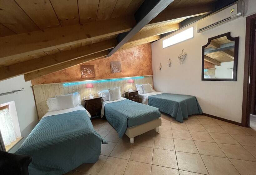 اتاق استاندارد سه نفره, Bb Vicolo 22