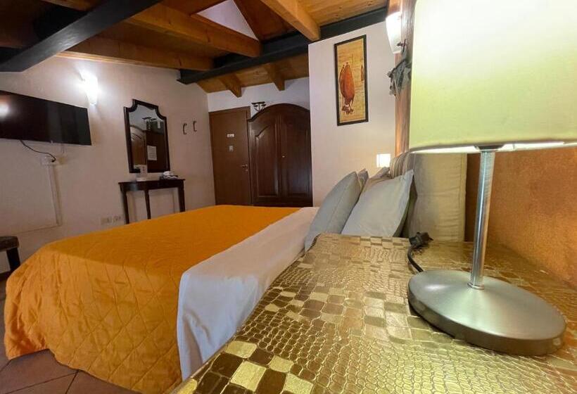 اتاق استاندارد با سرویس بهداشتی مشترک, Bb Vicolo 22