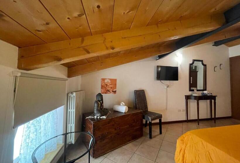 اتاق استاندارد با سرویس بهداشتی مشترک, Bb Vicolo 22