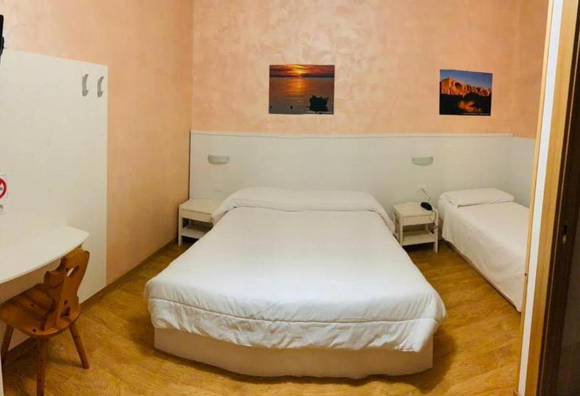 컴포트 트리플 룸, Bel Sole Guest House